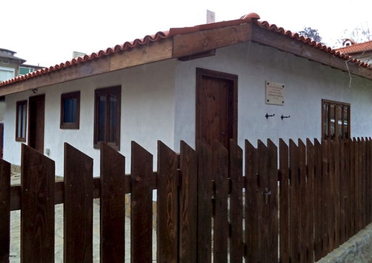 По автентични данни изградиха родния дом на Адриана Будевска в Добрич