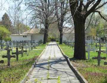 Военно гробище музей в Добрич – памет за 3500 воини от 7 армии и над 15 народности