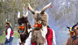 Със звън на хлопки, огън и детски смях Шабла отбеляза Сирни Заговезни