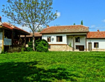 Пет къщи за гости от област Добрич ще връщат 100 % от субсидията