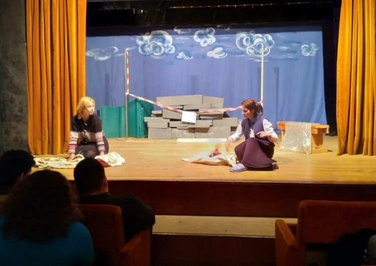 Новият спектакъл на Театрална студия „Зорница“ в Добрич слива в едно три пиеси на Йордан Радичков