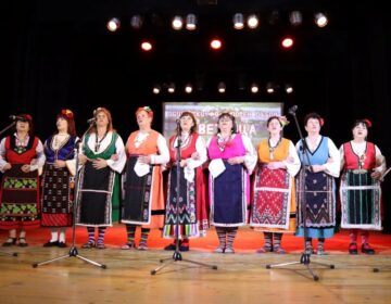 С фолклорния събор „Цветница“ започнаха пролетните културни събития в община Генерал Тошево